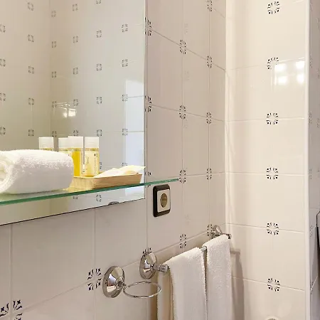 Отель Vinhais Hotel
