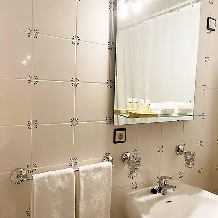 Vinhais Hotel 2* Виньяйш